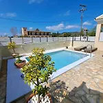 Daffodil Mini With Private Infinity Pool Agios Georgios (Corfu)