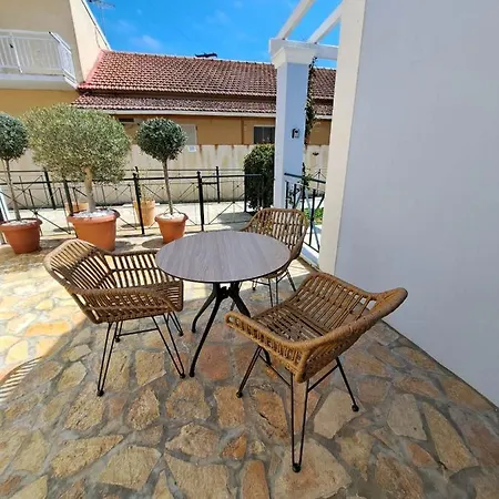 בית נופש Daffodil Mini With Private Infinity Pool אגיוס גיורגיוס