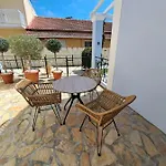 Ferienhaus Daffodil Mini With Private Infinity Pool Agios Georgios (Corfu)