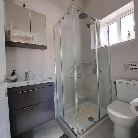 Feriehus Daffodil Mini With Private Infinity Pool
